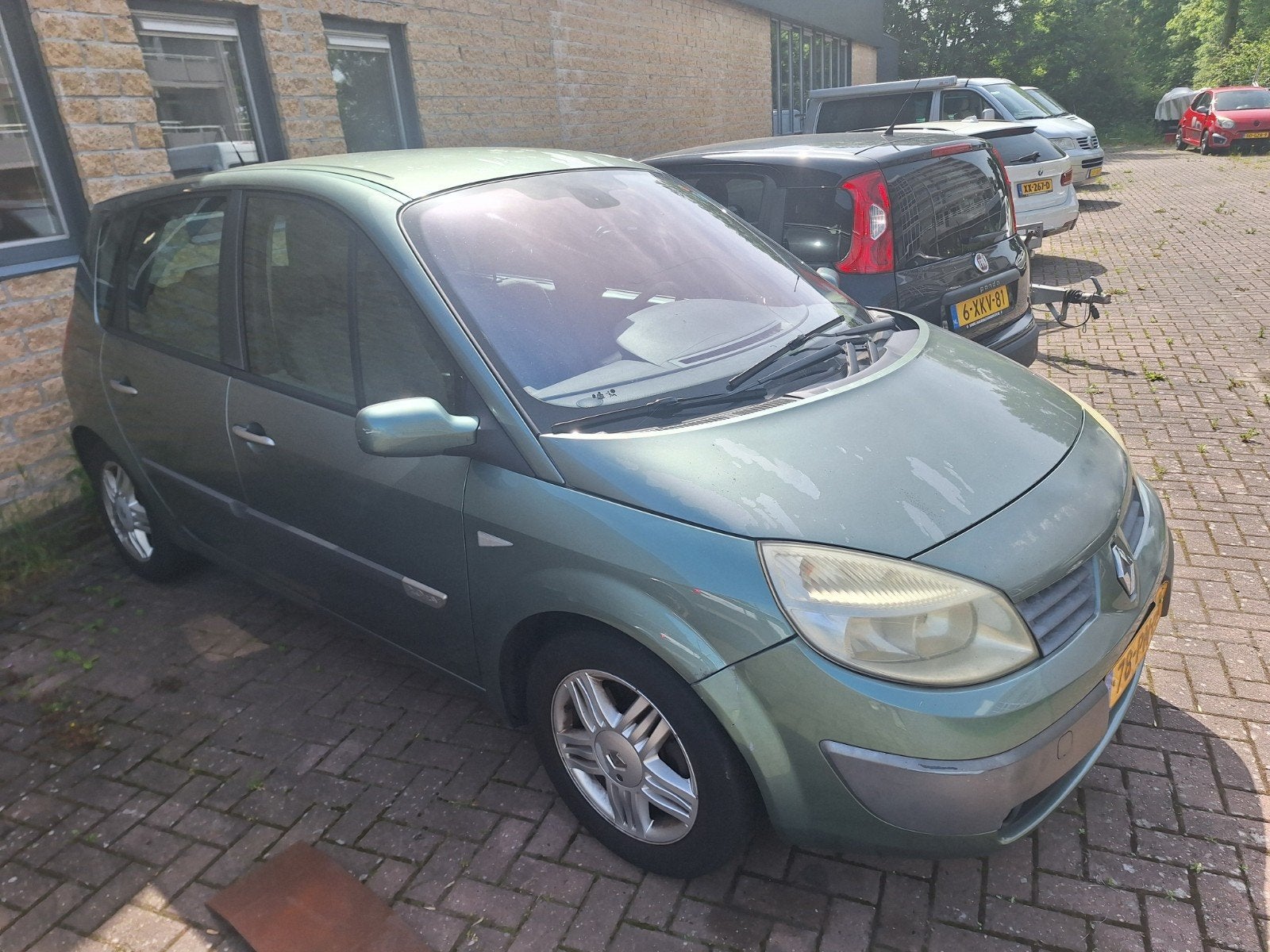 Renault Scénic 2.0 16V AUTOMAAT 2004, Auto's, Renault, Particulier, Scénic, Benzine, D, MPV, Automaat, Origineel Nederlands, Groen
