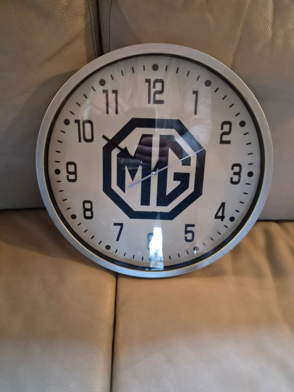 MG klok Garage klok MG a MG B, Ophalen of Verzenden