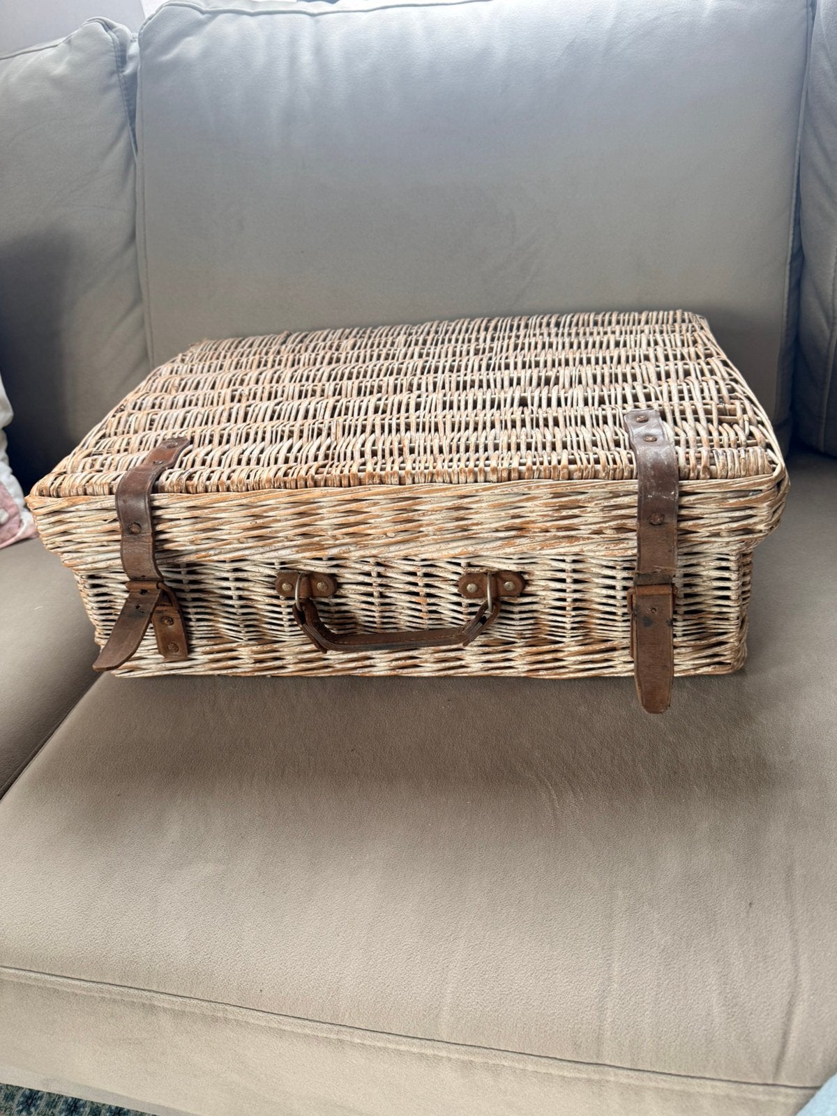 Coracle Wicker antieke picknic mand izgst, Ophalen, Gebruikt, Zonder inhoud