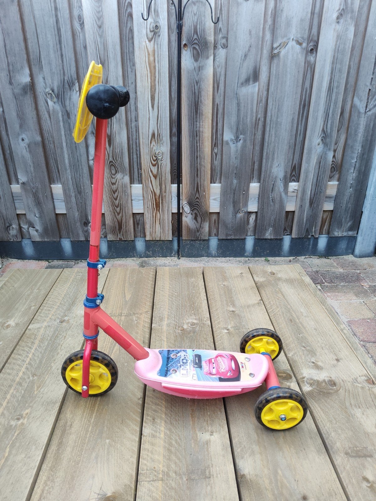 Kinderstep Cars Bliksem McQueen 3-wieler, Ophalen, Gebruikt, Gewone step, Cars