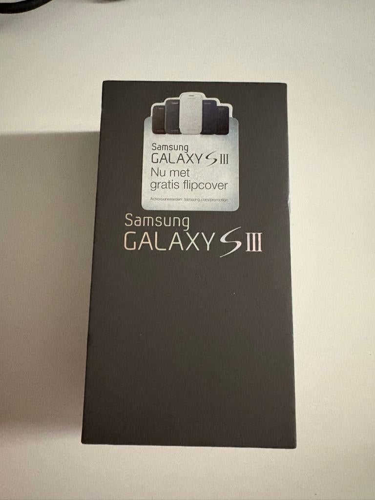 Samsung Galaxy S3 doos, Telecommunicatie, Mobiele telefoons | Hoesjes en Frontjes | Samsung, Ophalen of Verzenden, Gebruikt, Galaxy S3