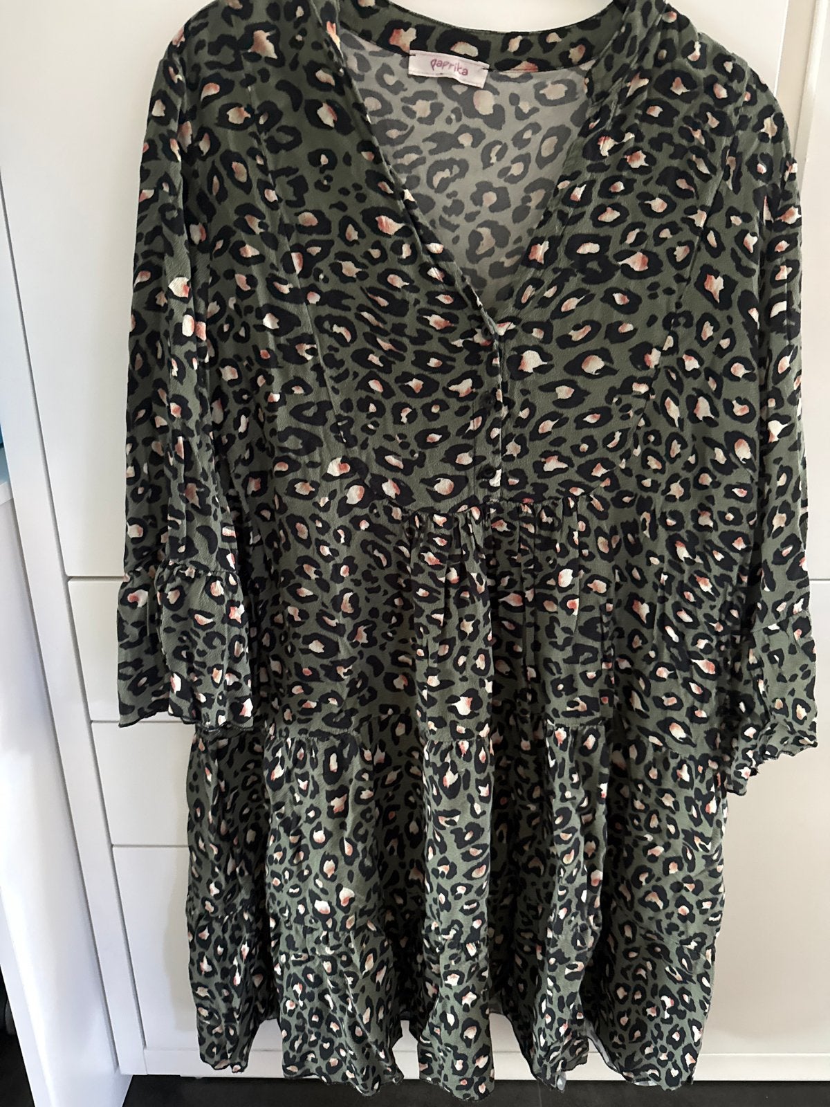 Paprika jurk met luipaardprint - Maat 48, Maat 46/48 (XL) of groter, Ophalen of Verzenden, Zo goed als nieuw, Boven de knie