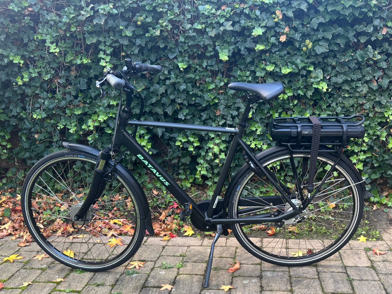 Batavus Fonk-7 E-Go 2022 57, Ophalen, Batavus, Zo goed als nieuw, 50 km per accu of meer