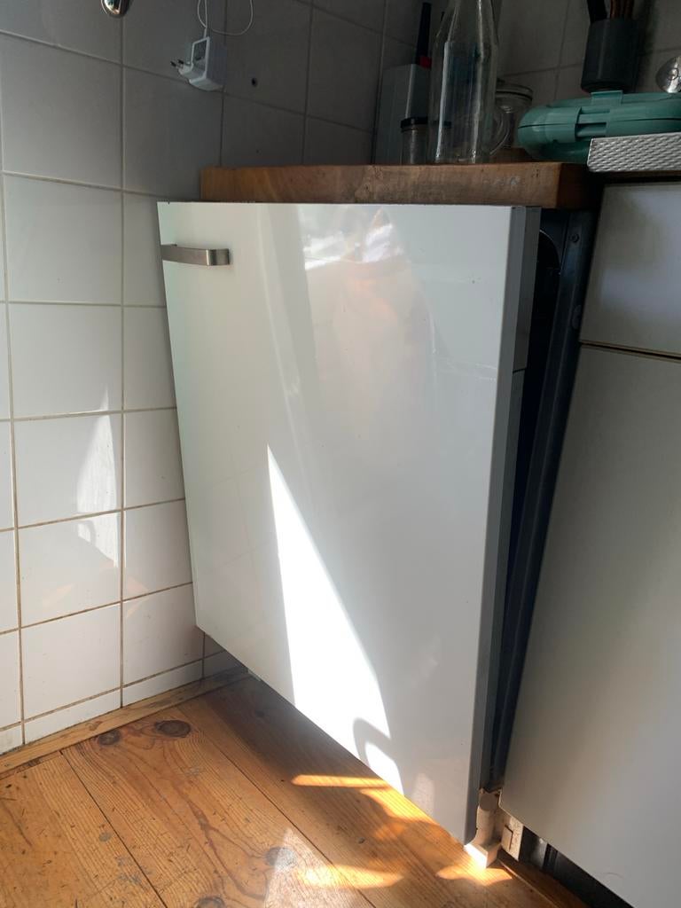 TER REPARATIE Whirlpool afwasmachine - Inbouw - A+++, Ophalen, Gebruikt, 60 cm of meer, Energieklasse A of zuiniger