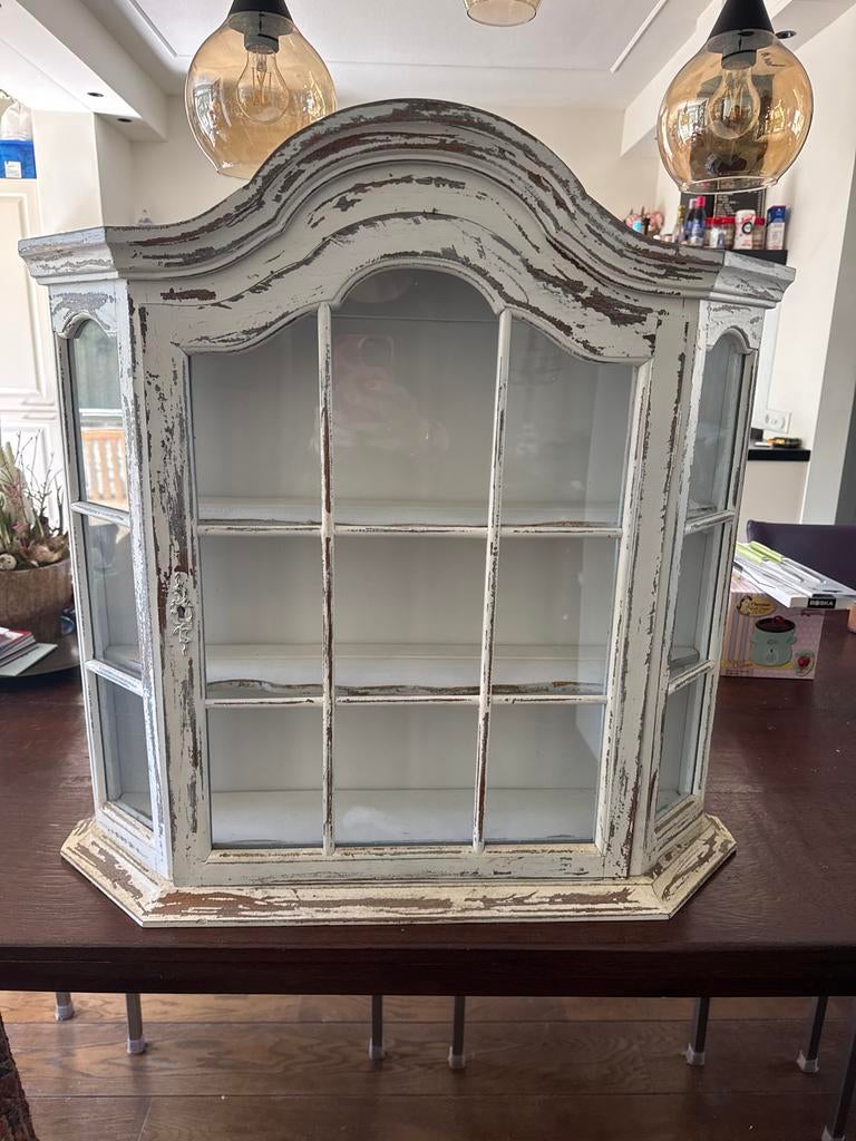 Antiek wit vitrinekastje - Brocante stijl, Huis en Inrichting, Kasten | Vitrinekasten, Ophalen, Gebruikt, 50 tot 100 cm, Minder dan 25 cm