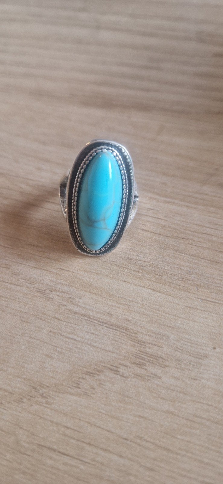 Zilveren ring met turkoois steen, maat 13, Sieraden, Tassen en Uiterlijk, Ringen, Gebruikt, Blauw, Ophalen of Verzenden, Kleiner dan 17
