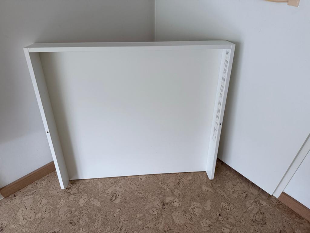 Ikea Commode en hangkast voor kinderkamer, Kinderen en Baby's, Kinderkamer | Commodes en Kasten, Ophalen, Gebruikt, 50 tot 70 cm