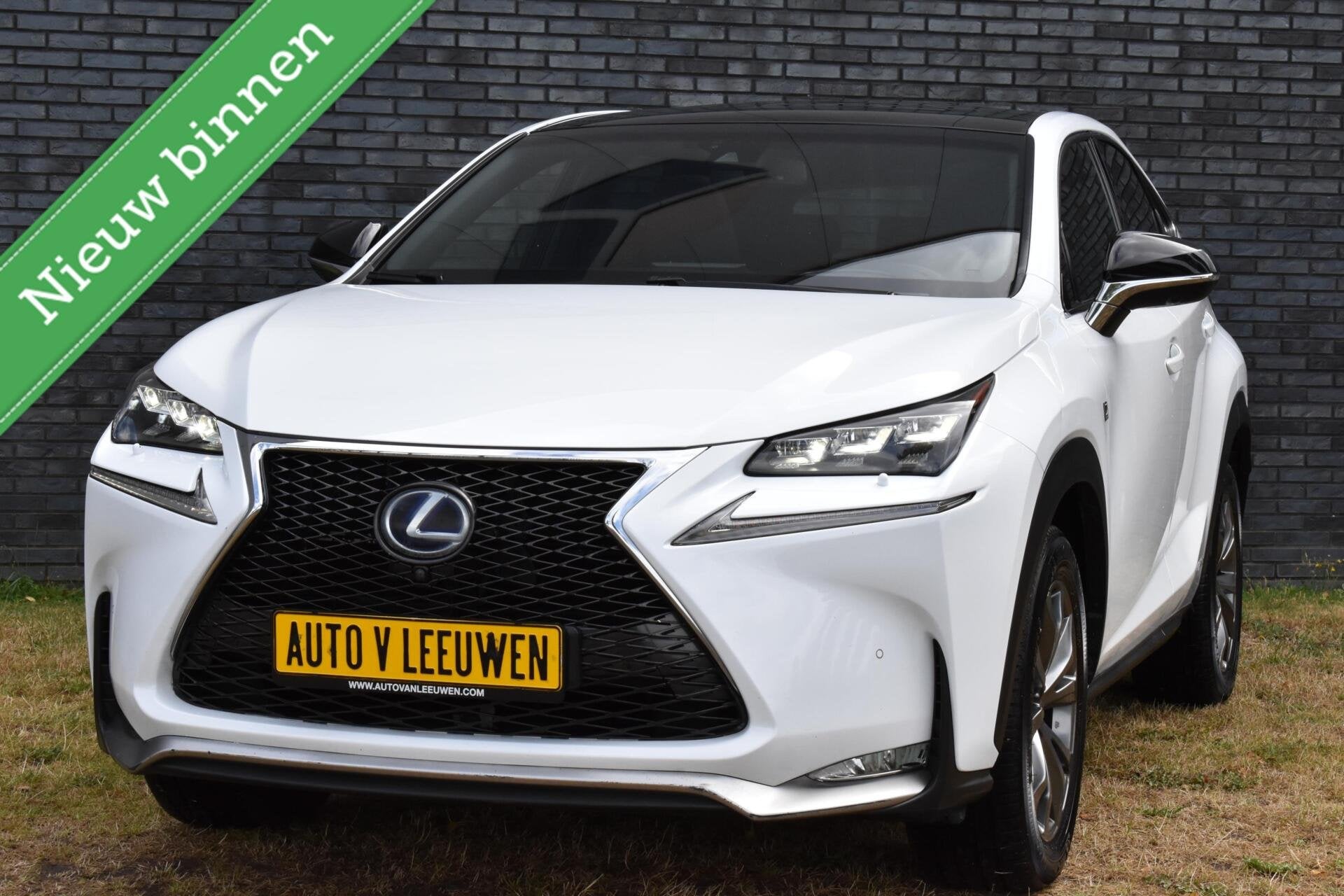 Lexus NX 300h AWD F F SPORT 360º MARK LEVINSON/PANORAMADAK/, Auto's, Lexus, Automaat, Gebruikt, Euro 6, Met garantie (alle)