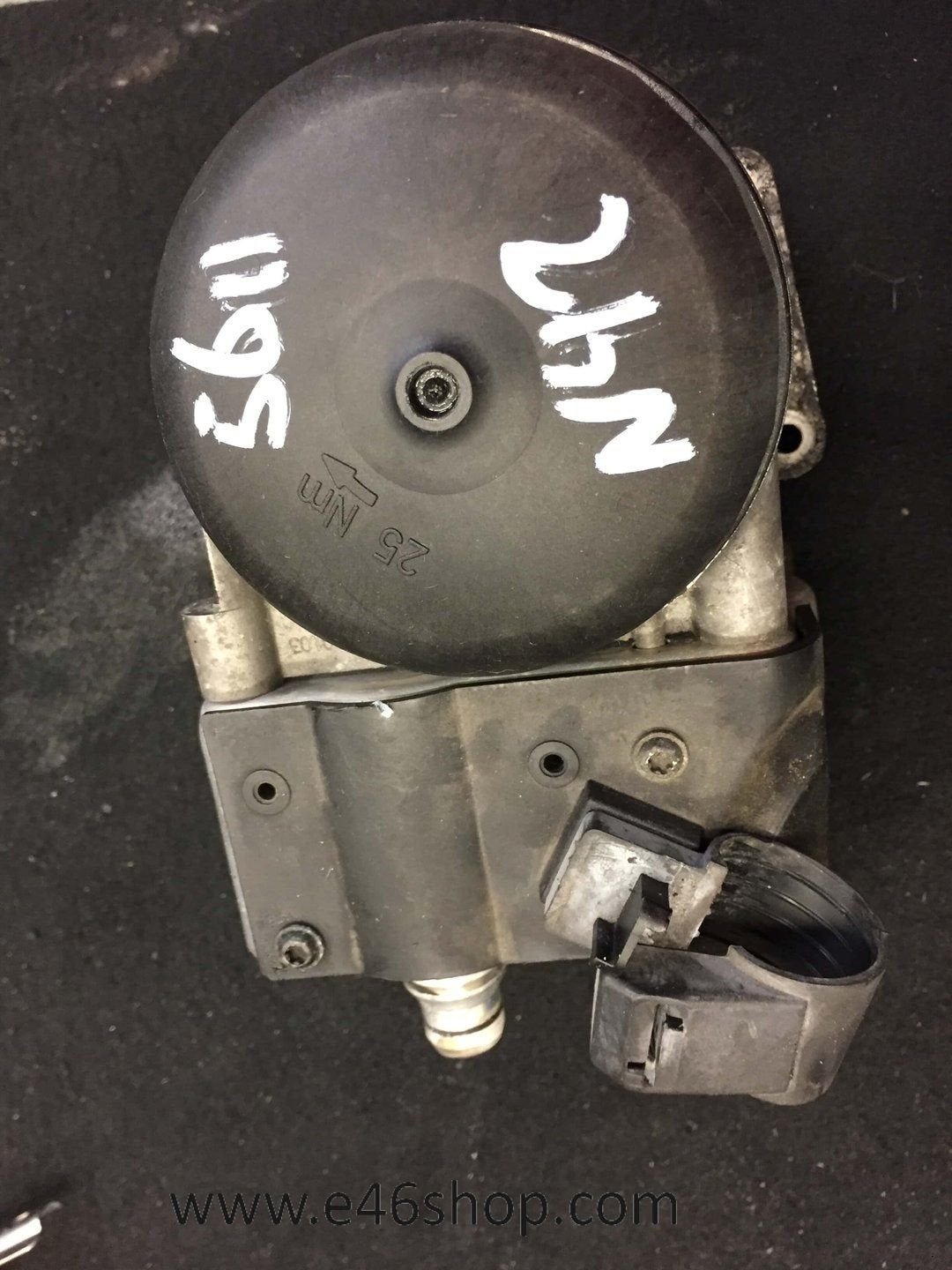Oliefilterhuis BMW E90  E46 316i 318i N42 motor, Gebruikt, -, -, Ophalen of Verzenden