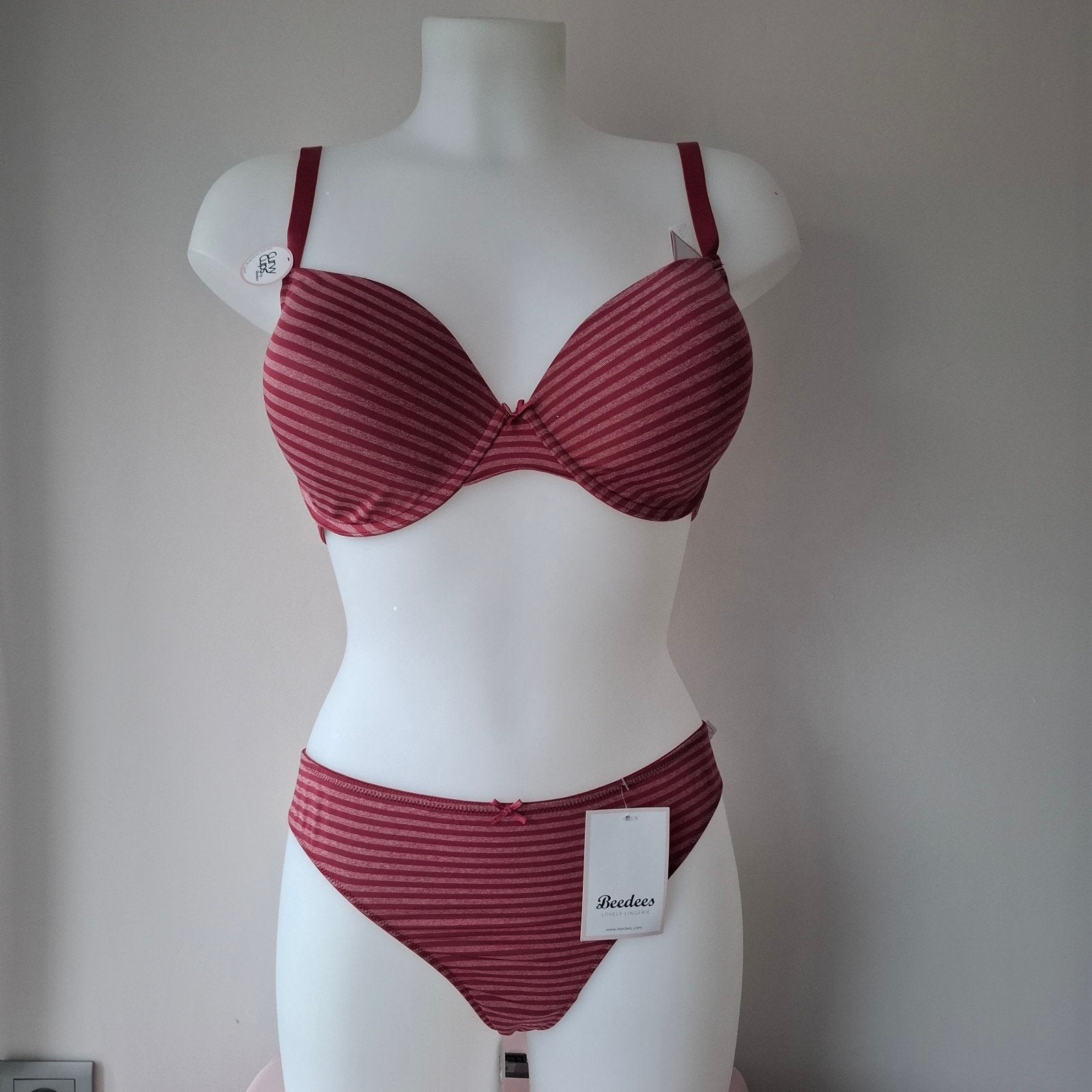 Nieuwe BH BeeDees 75D 75E 80E, BeeDees, Ophalen of Verzenden, Rood, BH