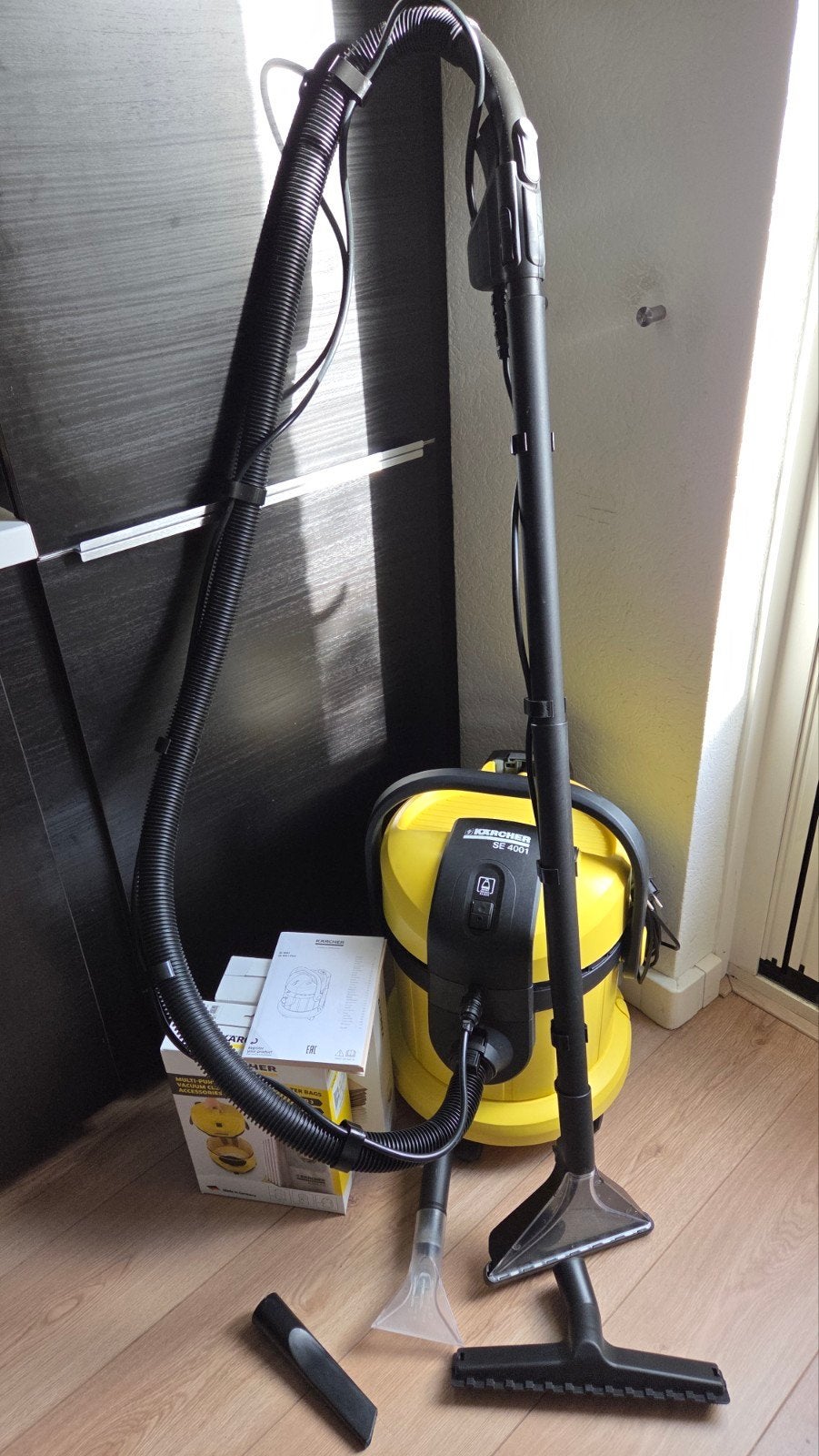 Kärcher SE 4001 Sproei-extractiereiniger, Ophalen, Gebruikt, Waterstofzuiger