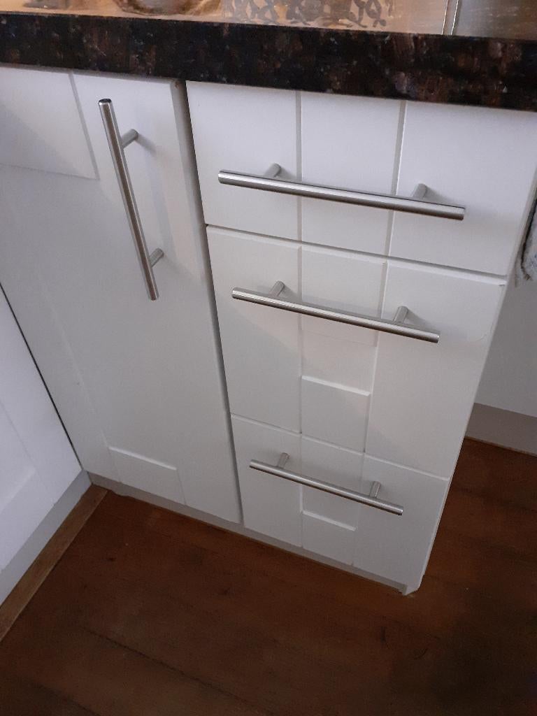 23 Keuken handgrepen, Ophalen, Minder dan 50 cm, Zo goed als nieuw, Minder dan 25 cm