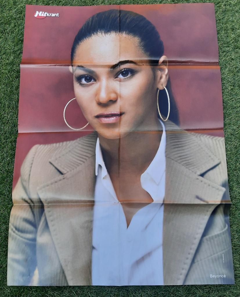 Grote Poster Hitkrant 2009 Beyonce / Duffy, Ophalen of Verzenden, Gebruikt, A1 t/m A3, Muziek
