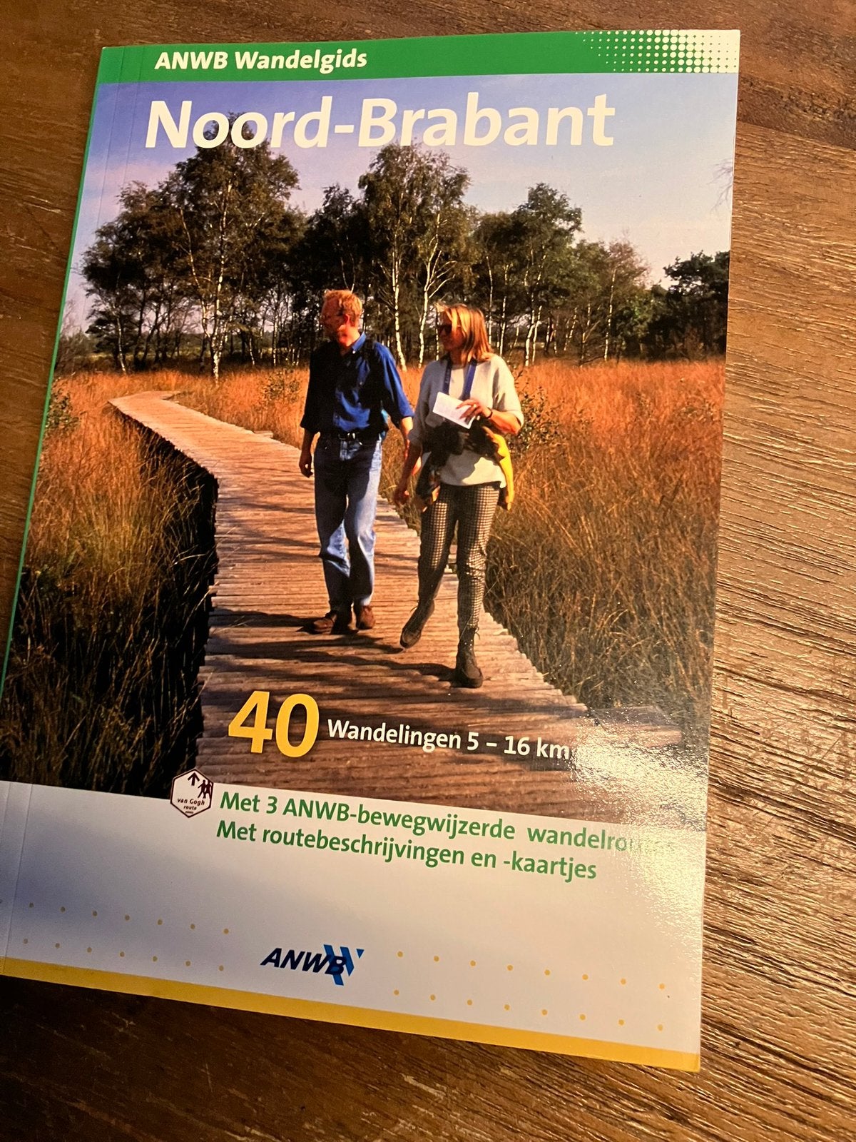 40 Wandelen in Noord Brabant, Boeken, Reisgidsen, Overige merken, Fiets- of Wandelgids, Ophalen of Verzenden, Zo goed als nieuw