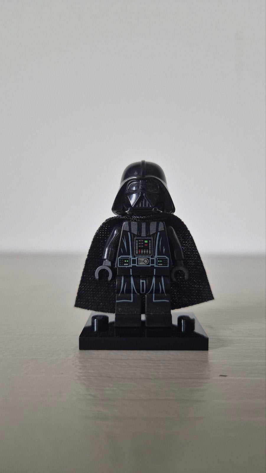 LEGO - Darth Vader minifigure, Star Wars, Lego, Ophalen of Verzenden, Zo goed als nieuw