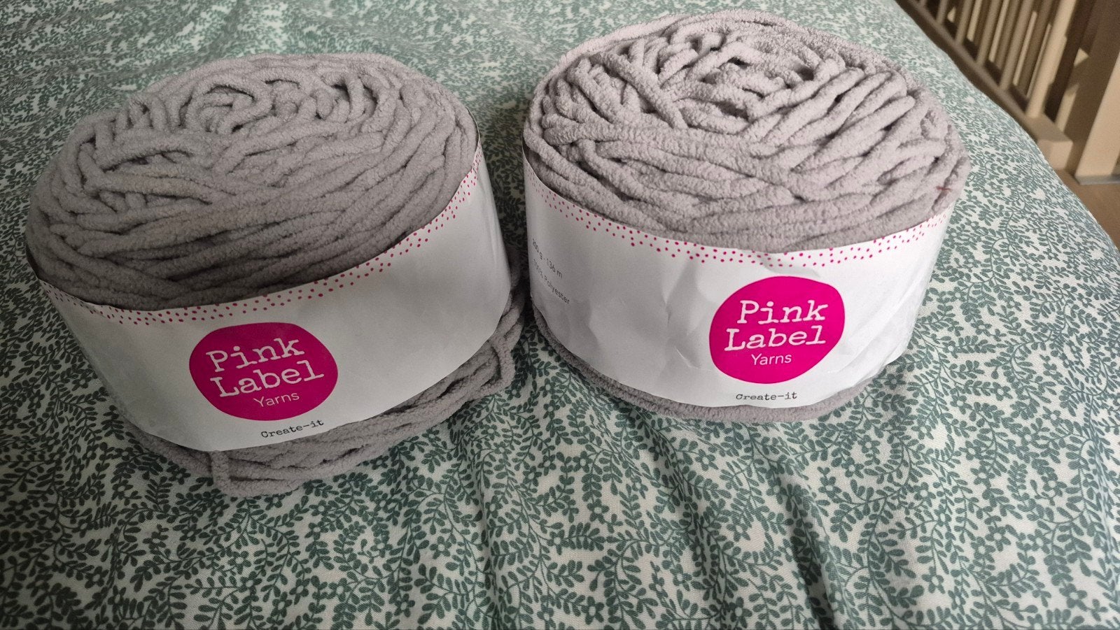 2 bollen yarns Pink label Create-it grey, Ophalen of Verzenden, Nieuw