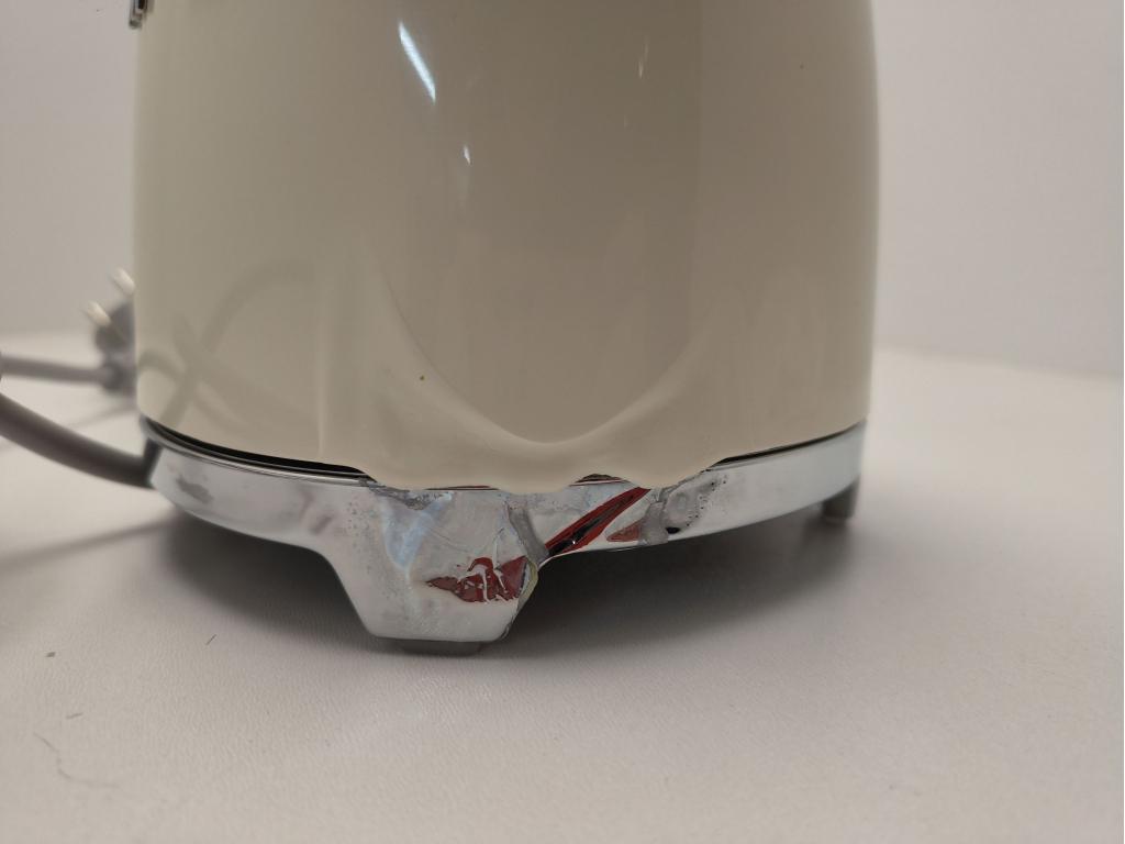 SMEG KLF05 Waterkoker - Beschadigd, Info@mystore.nl, Nieuw, Bruggestraat 18, Minder dan 1 liter