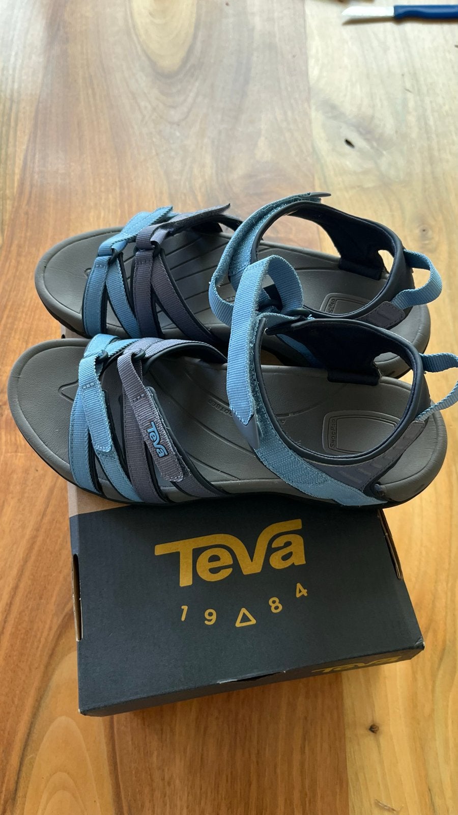 Teva sandalen maat 40 - Nieuw in doos, Ophalen of Verzenden, Nieuw, Blauw, Sandalen of Muiltjes