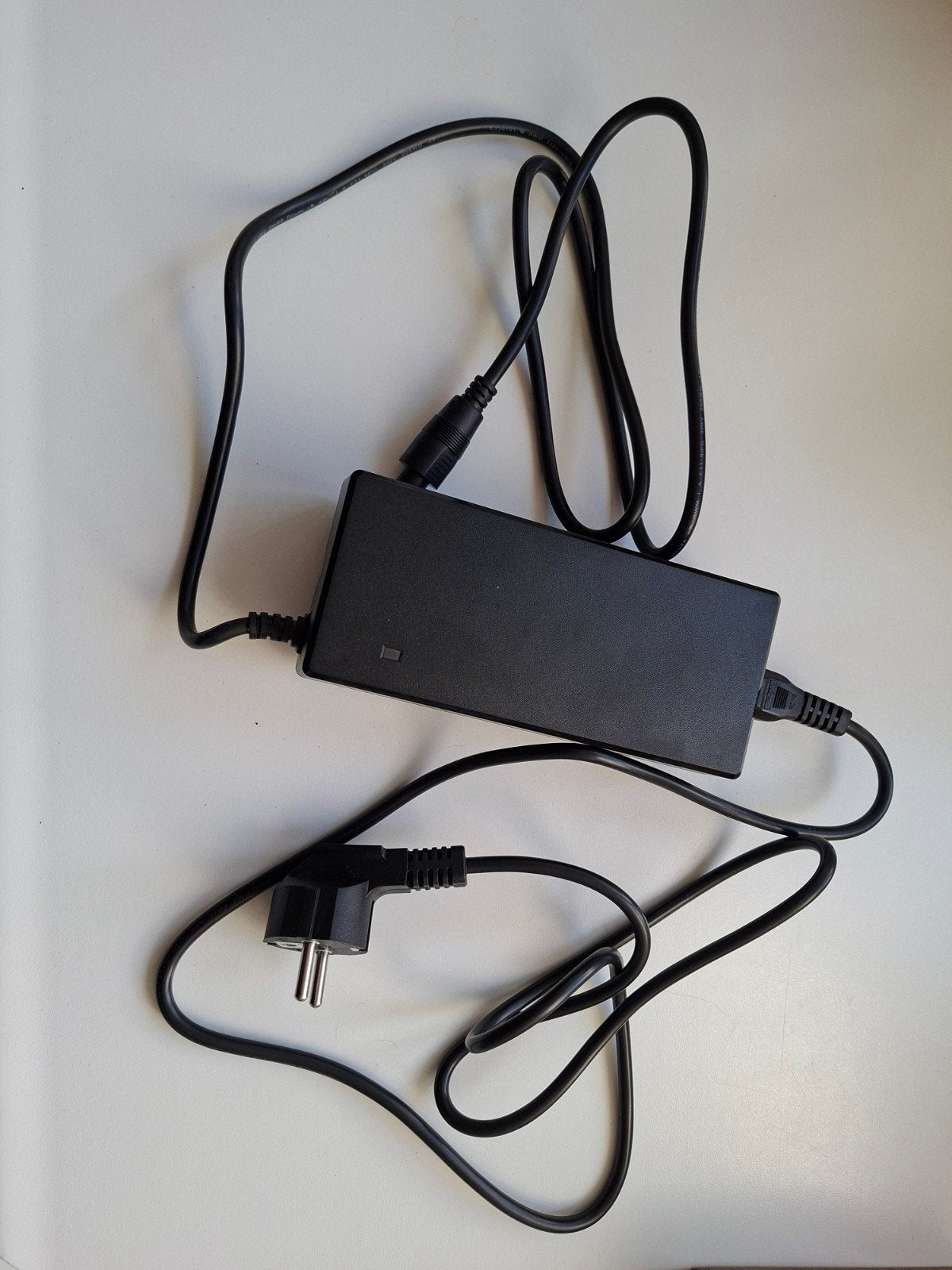 5 Pins Acculader / lader Sparta, Nieuw