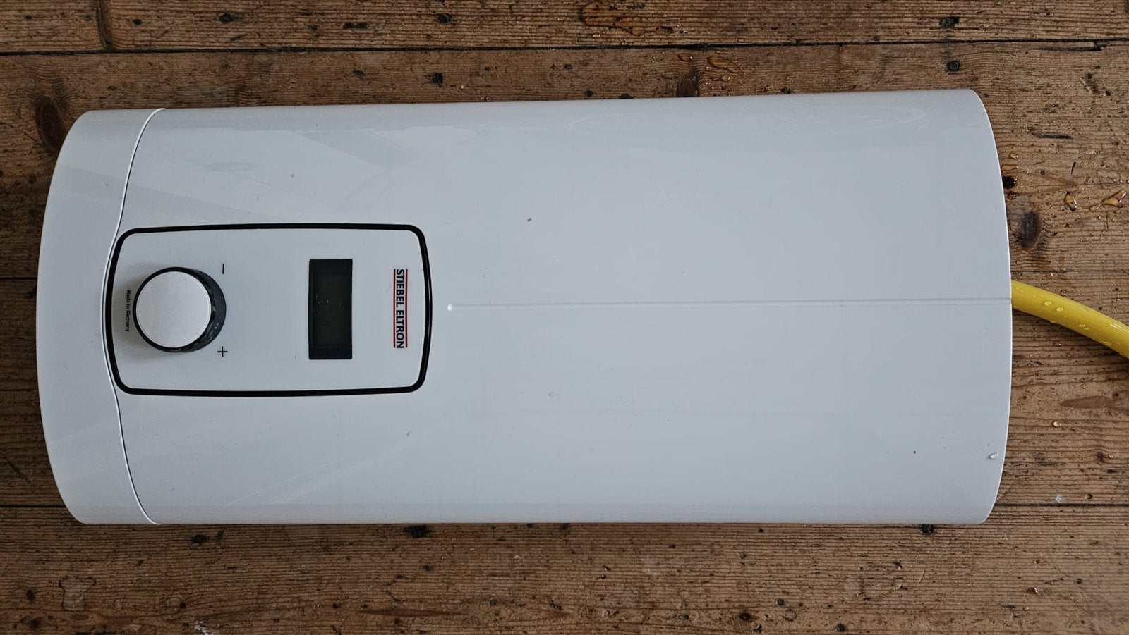 StiebelEltron doorstroomverwarmer 24kW doorstroomboiler, Doe-het-zelf en Verbouw, Ophalen, Minder dan 30 cm, Overige typen, Zo goed als nieuw