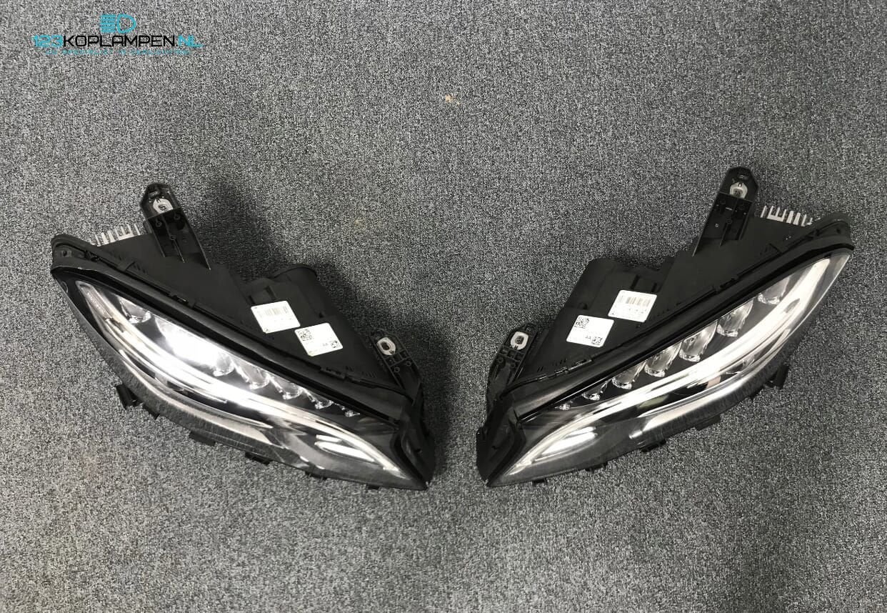 Mercedes GLA W156 Intelligent Light System koplamp koplampen, Ophalen, Gebruikt, -, -