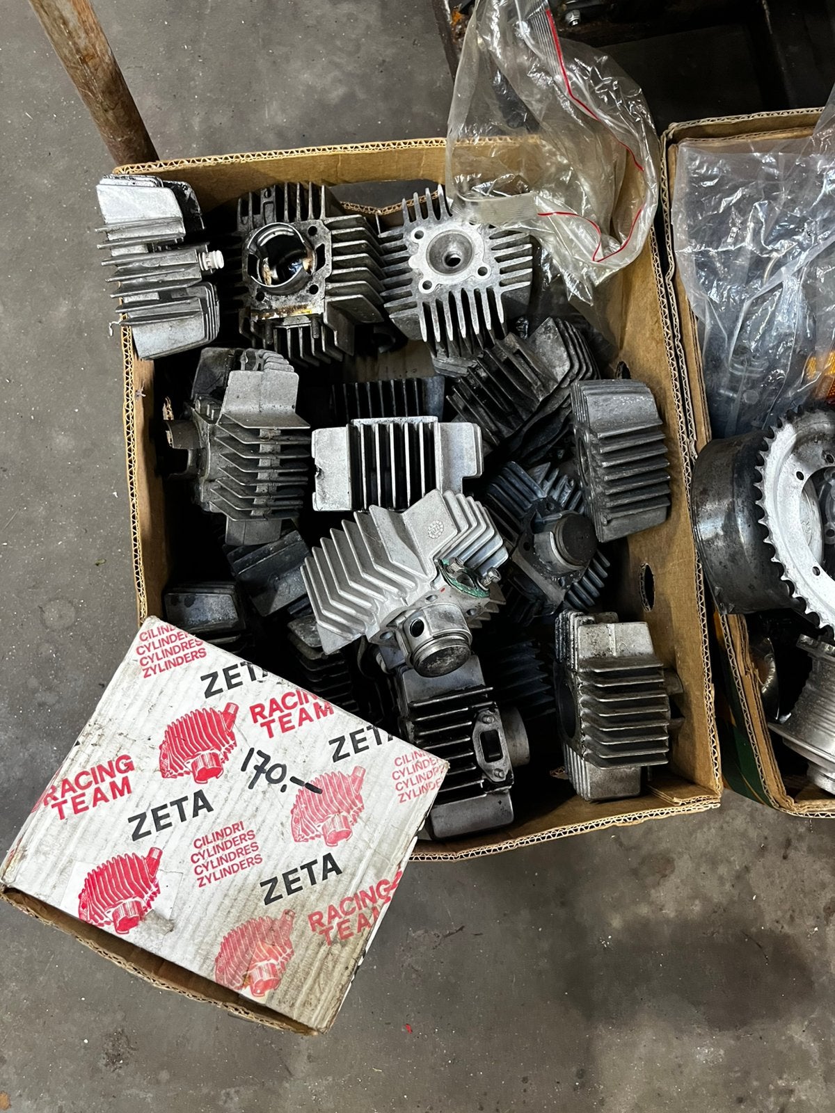 Diverse cilinders puch maxi te koop, Fietsen en Brommers, Ophalen of Verzenden, Zo goed als nieuw, Cilinder