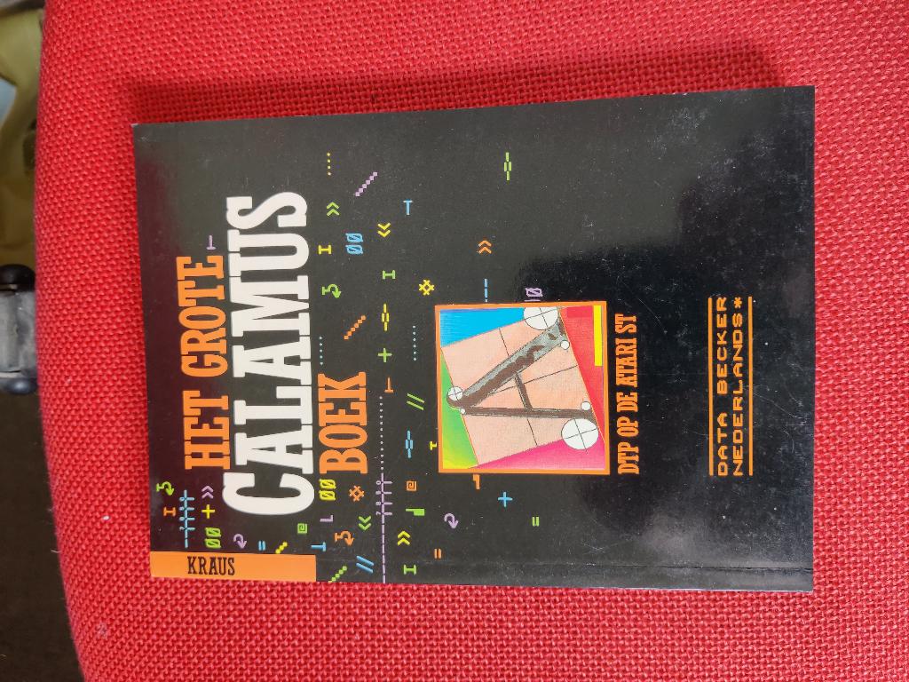 Het Grote Calamus Boek - Atari ST DTP, Ophalen of Verzenden, Zo goed als nieuw, Overige onderwerpen