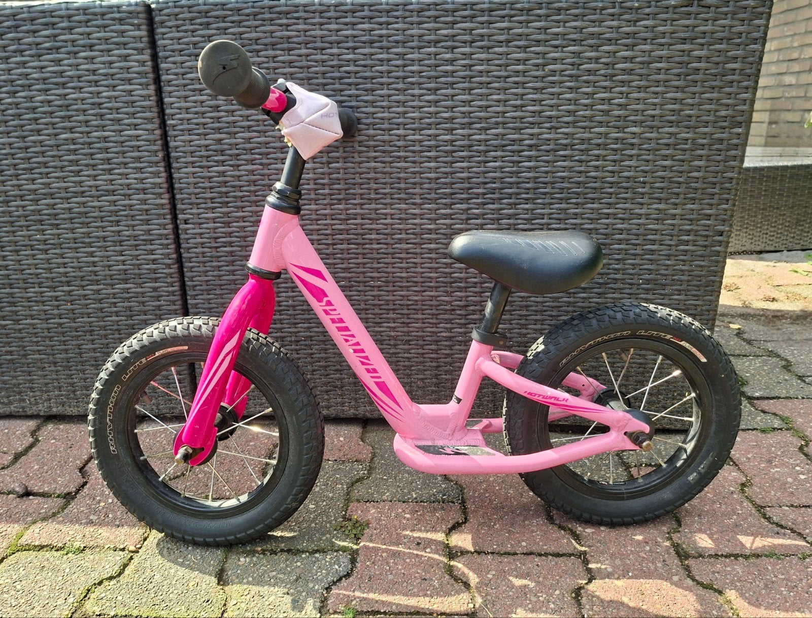 Specialized Hotwalk loopfiets roze - 12 inch - Luchtbanden, Ophalen, Gebruikt, Minder dan 16 inch, Specialized