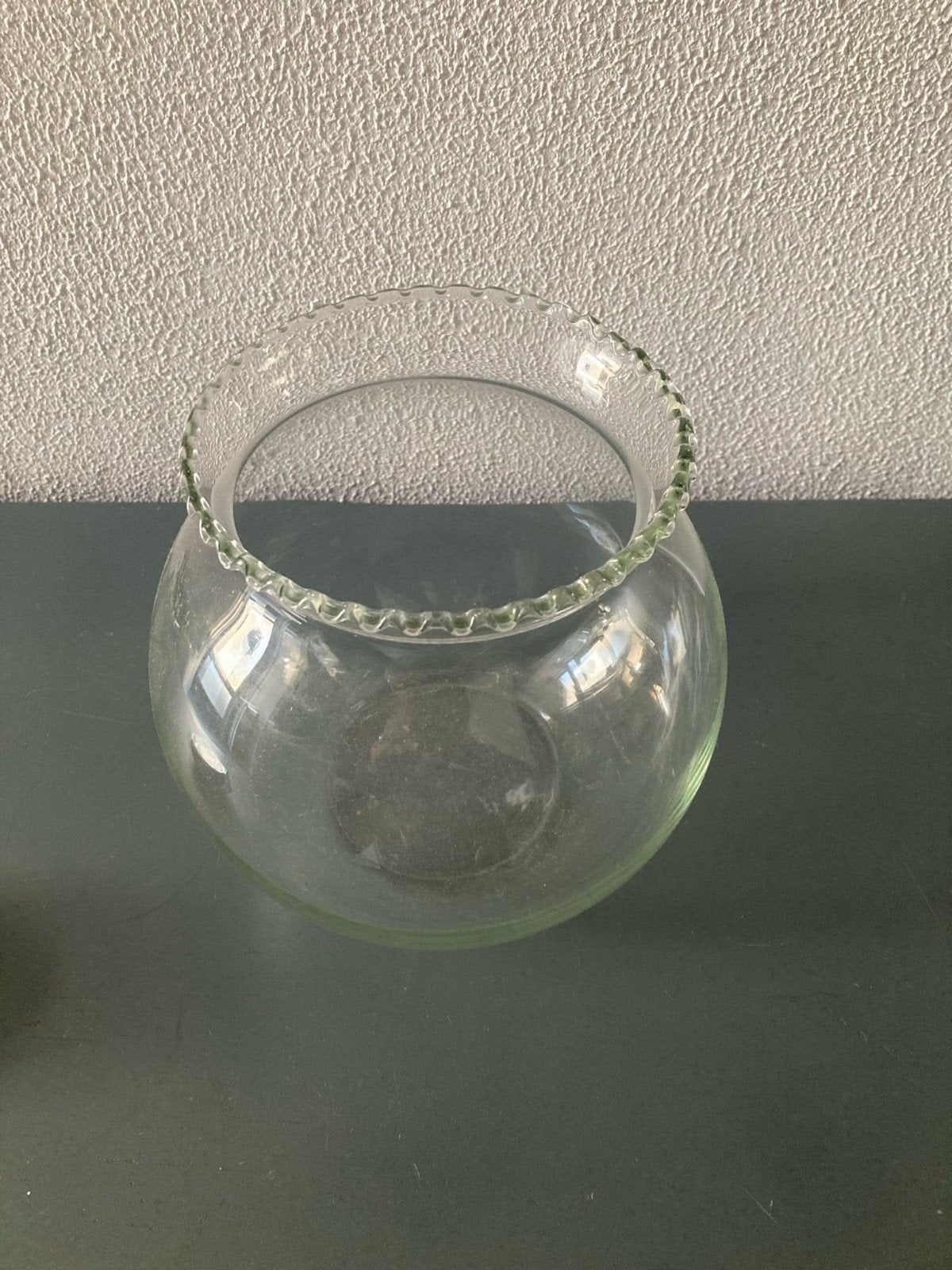 Kleine Vissenkom, Ophalen, Leeg aquarium