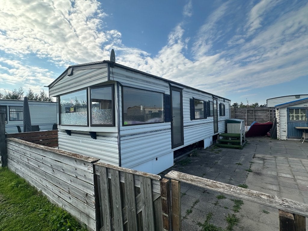 Ruime stacaravan met 2 slaapkamers incl. transport NL ♦️, Caravans en Kamperen, Stacaravans, Tot en met 4