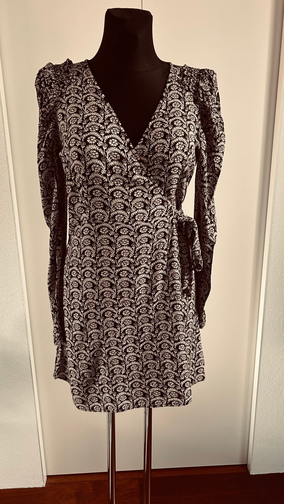 Omslag jurkje my jewellery maat M, Kleding | Dames, Jurken, Maat 38/40 (M), Zwart, Ophalen of Verzenden, Zo goed als nieuw