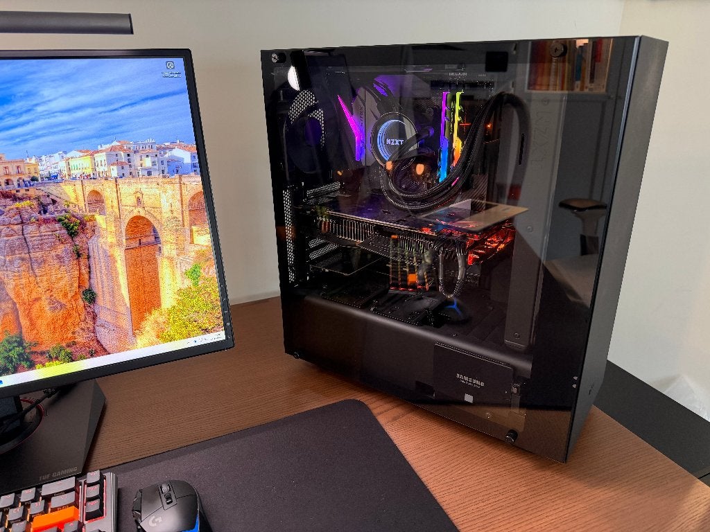 Krachtige gaming PC i7 8700K GTX 1080 Ti 11GB & SSD + HDD, Computers en Software, Ophalen, Gebruikt, Zelf gebouwde pc, 2 TB