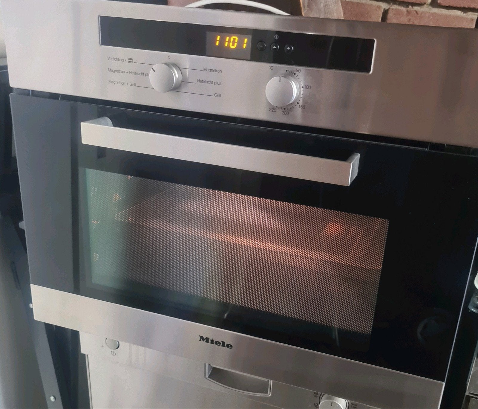 Miele Combi-oven met Magnetron- en Grillfunctie, Ophalen, Minder dan 45 cm, 60 cm of meer, Inbouw