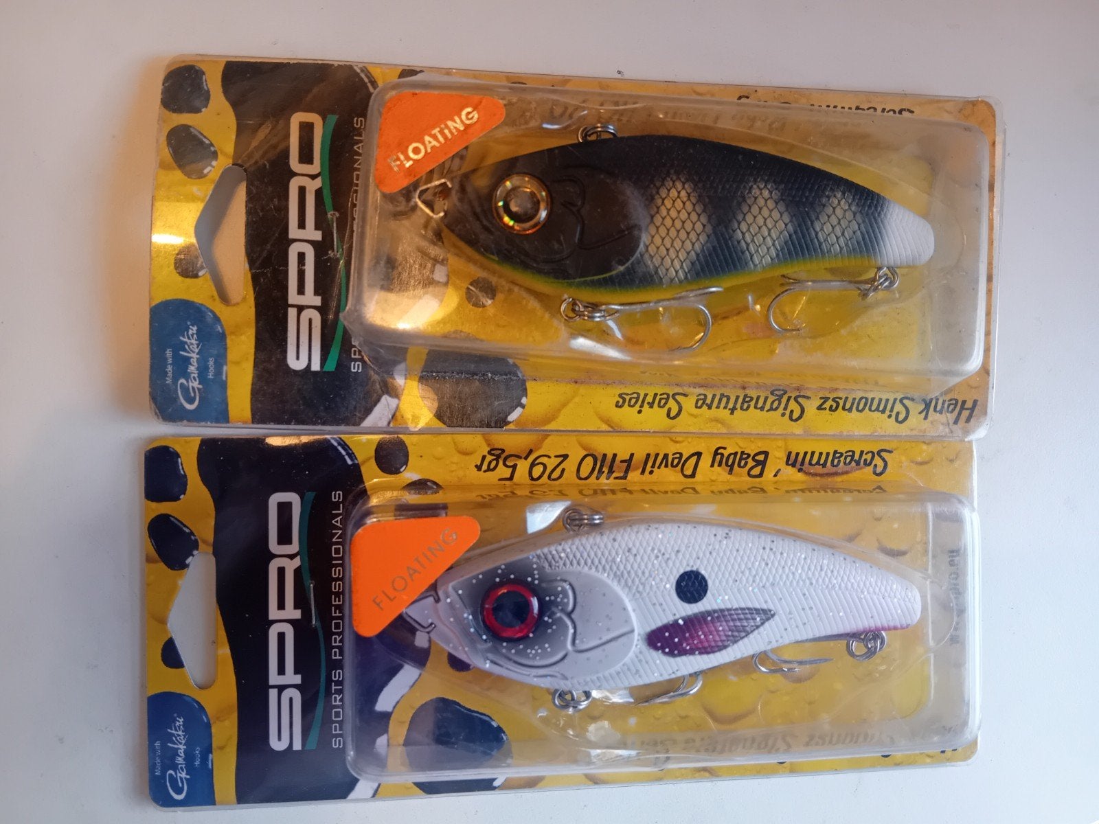 2x Spro Screamin Devil baby 110F. Kunstaas, Ophalen of Verzenden, Zo goed als nieuw, Overige typen