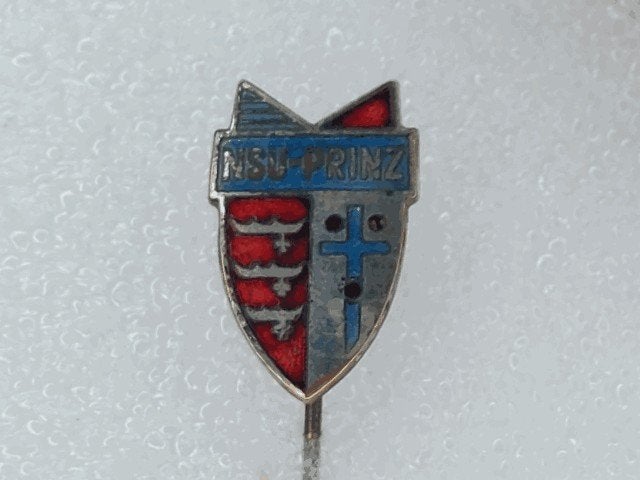 SP1571 Speldje NSU-Prinz, Verzamelen, Speldjes, Pins en Buttons, Ophalen of Verzenden, Gebruikt, Overige onderwerpen
