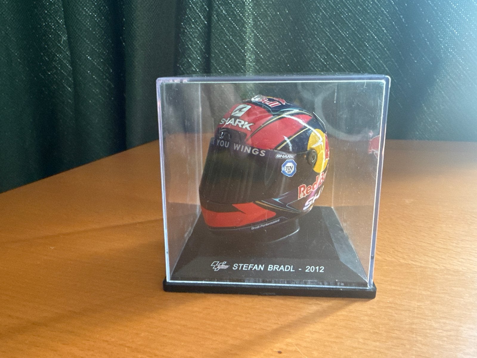 Stefan Bradl 2012 MotoGP helm schaal 1:5, Ophalen of Verzenden, Zo goed als nieuw, Motor