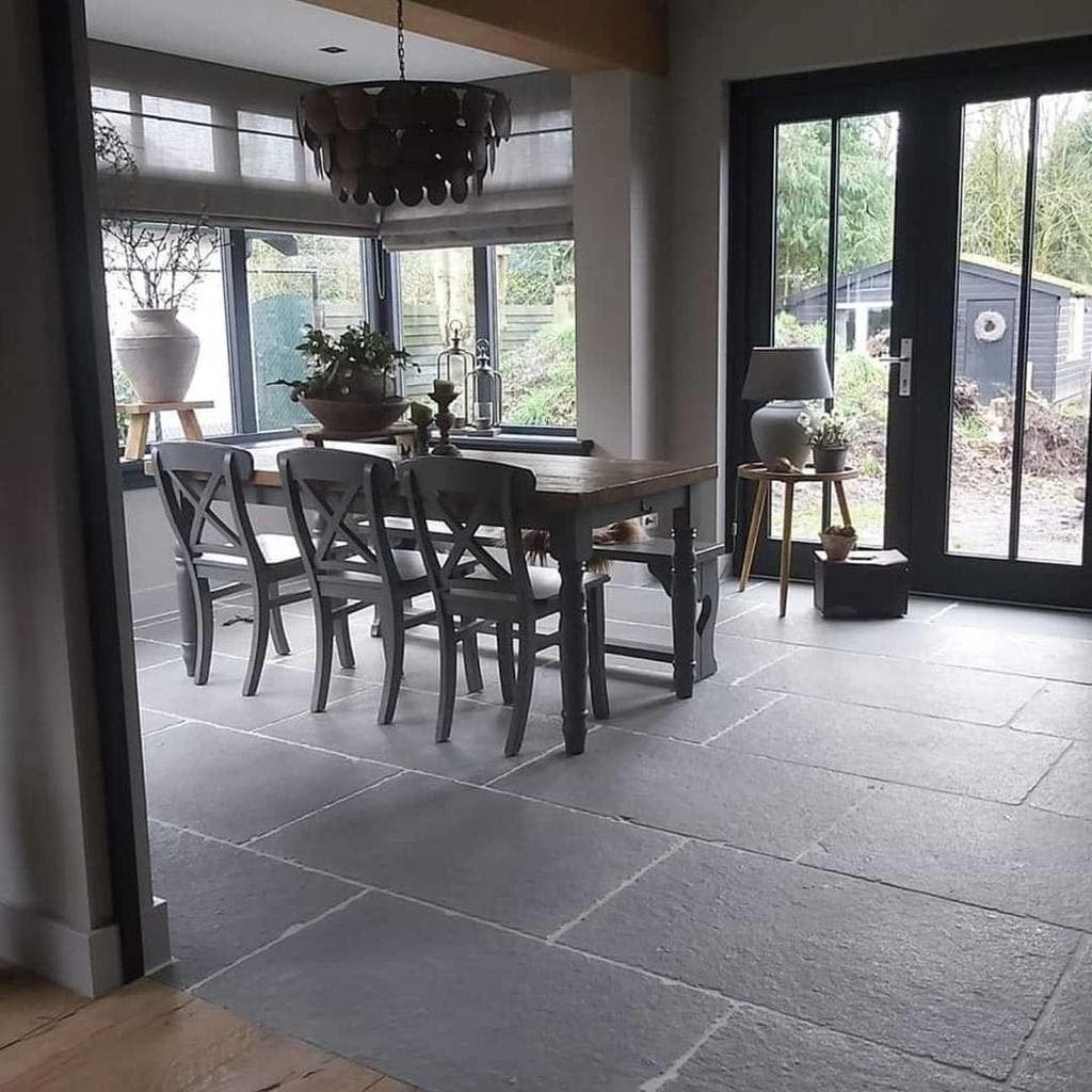BOURGONDISCHE DALLEN, KALKSTEEN VLOER RAW TEGELS, Ophalen of Verzenden, Nieuw, 75 m² of meer, Grijs