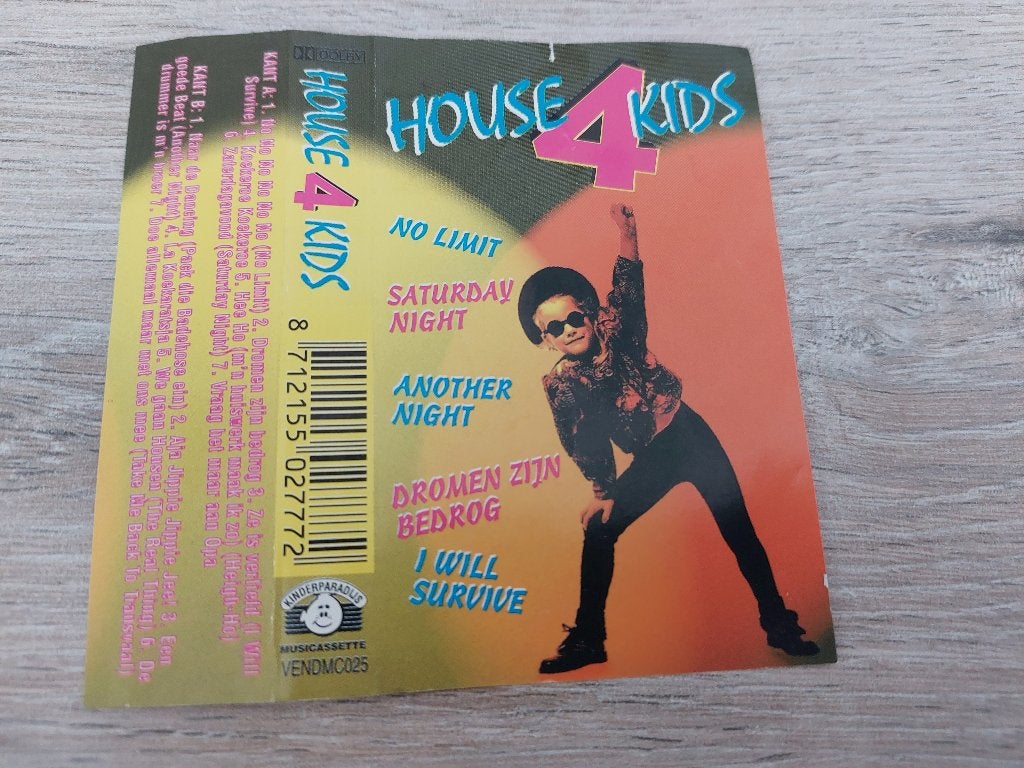 HOUSE 4 KIDS (MC), Kinderen en Jeugd, 1 bandje, Ophalen of Verzenden, Zo goed als nieuw