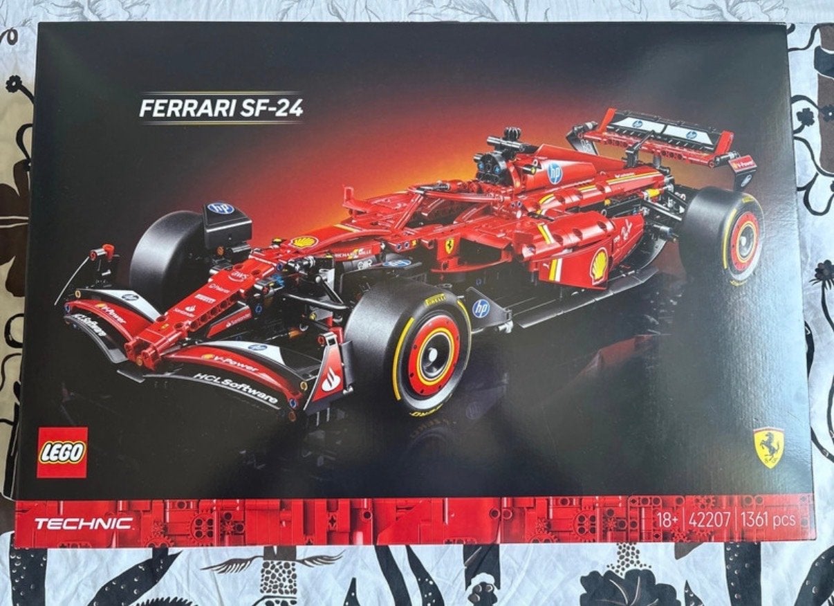 LEGO Technic Ferrari SF-24 Formule 1 Raceauto (42207), Kinderen en Baby's, Ophalen of Verzenden, Nieuw