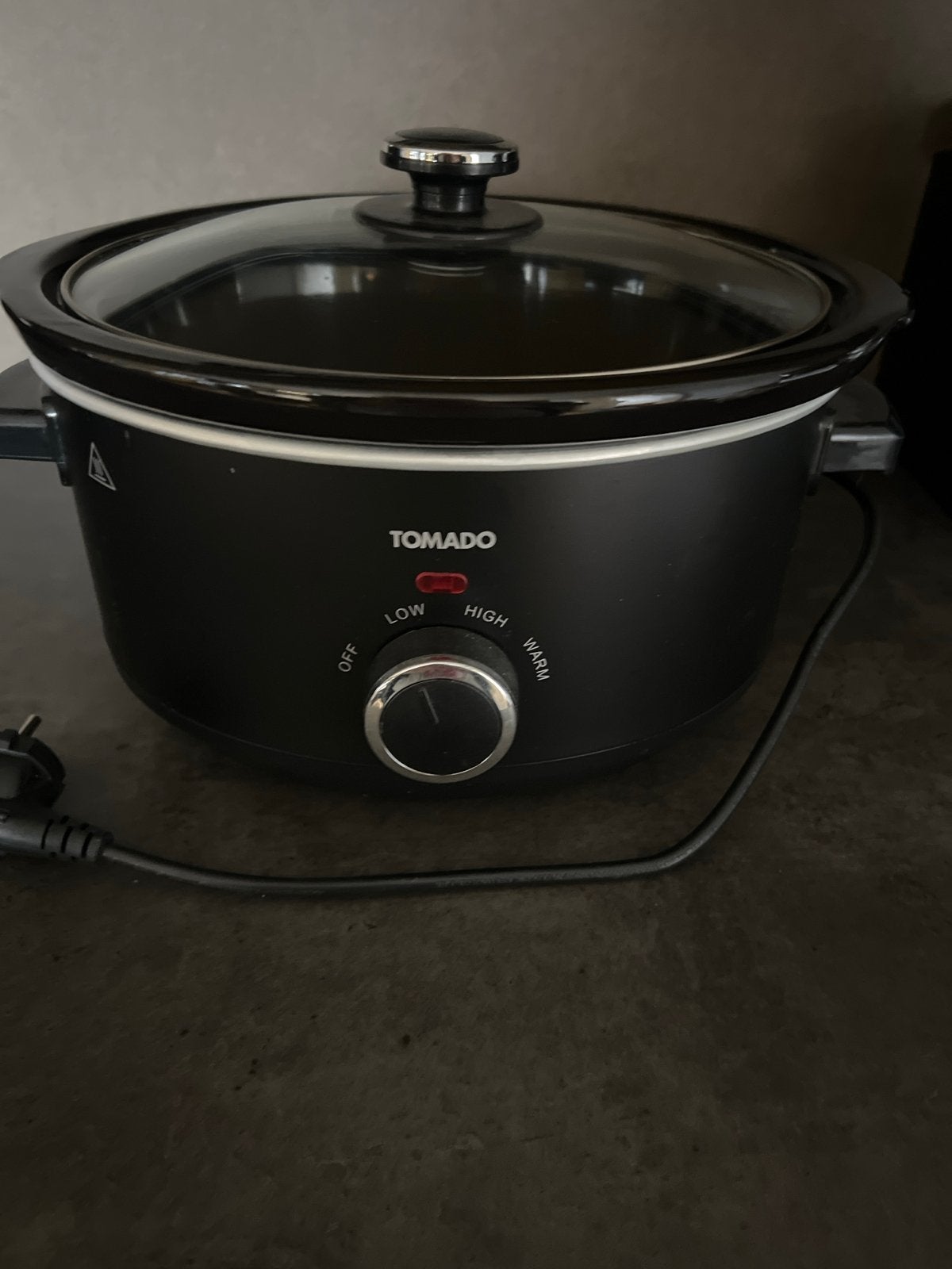 Tomado Slowcooker - Zwart - Perfect voor heerlijke maaltijde, Witgoed en Apparatuur, Ophalen, Zo goed als nieuw