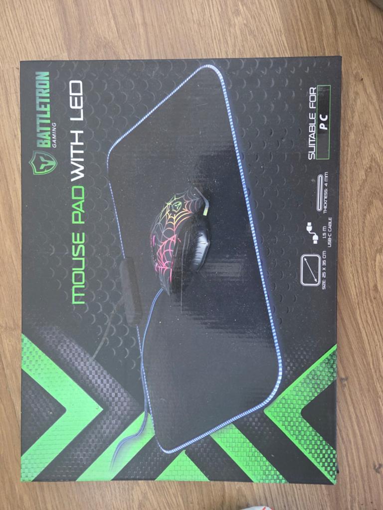 Battletron Gaming Muismat met LED Verlichting, Computers en Software, Ophalen, Gaming muismat, Nieuw, Battletron