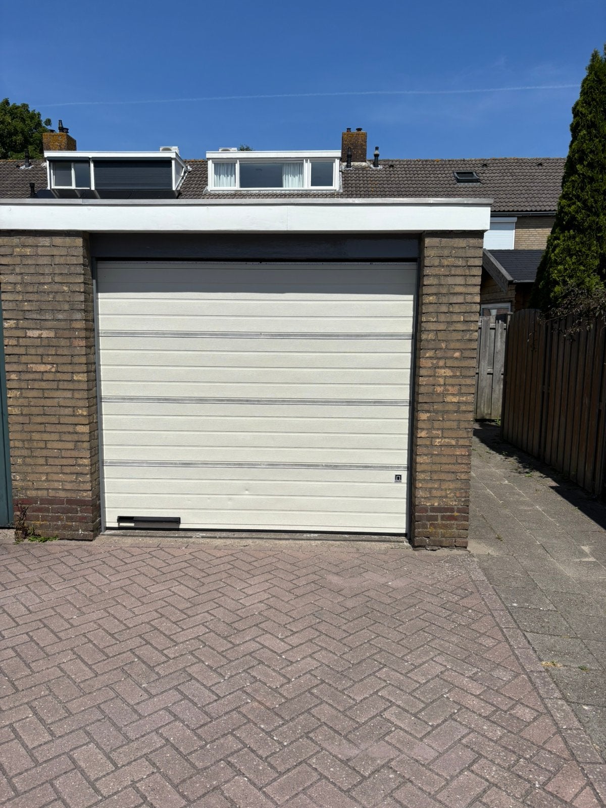 Automatische (garage) roldeur, Doe-het-zelf en Verbouw, Kunststof, Gebruikt, Garagedeur, Ophalen of Verzenden
