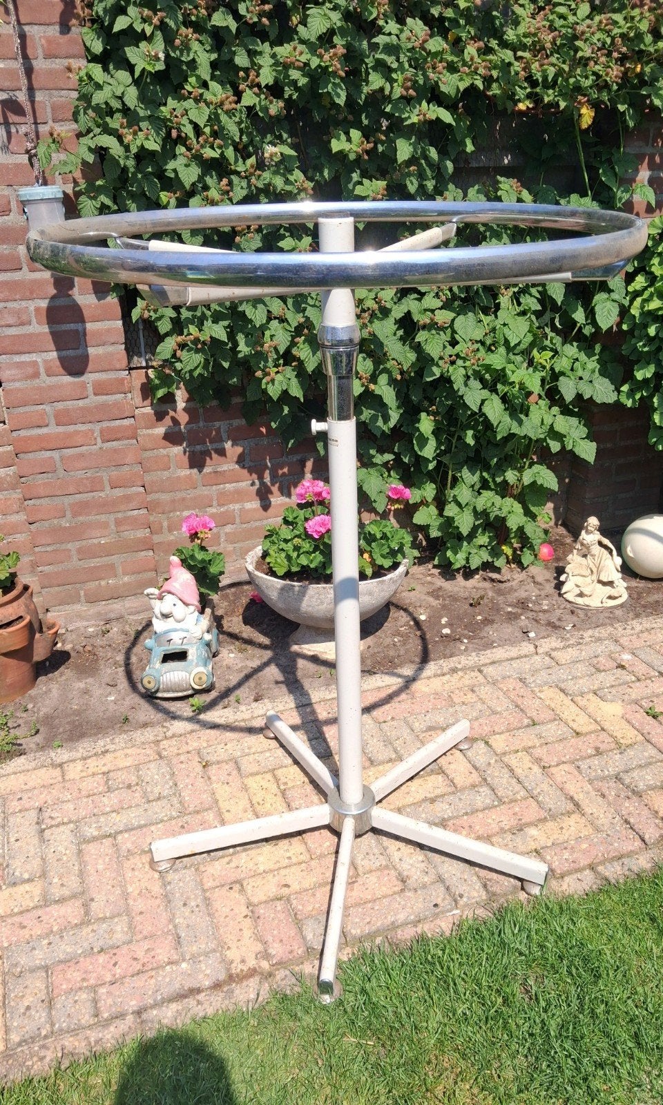 Ronde kledingrek winkelkwaliteit, Ophalen, Gebruikt