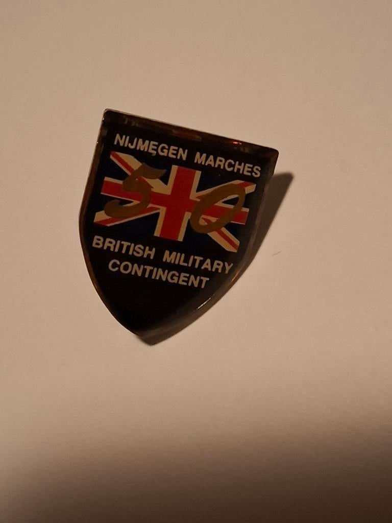 Britse pin 50 jaar deelname, Ophalen of Verzenden, Nieuw, Overige onderwerpen