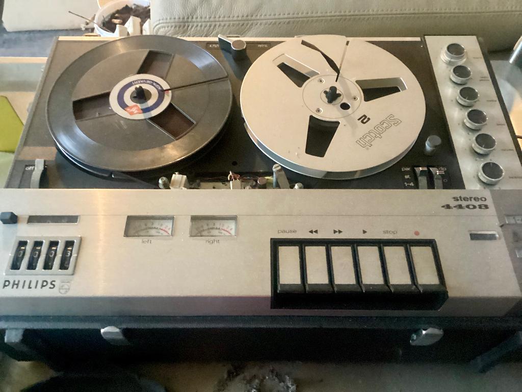 Bandrecorder + stofkap Philips, Audio, Tv en Foto, Bandrecorders, Ophalen, Bandrecorder