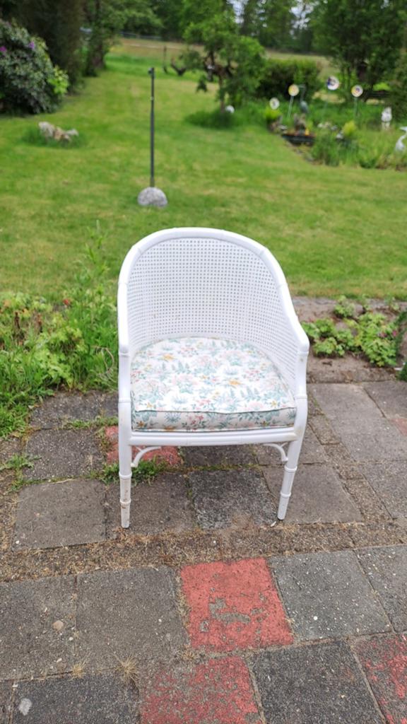 Wit rotan stoeltje, Ophalen, Gebruikt, Wit, Riet of Rotan