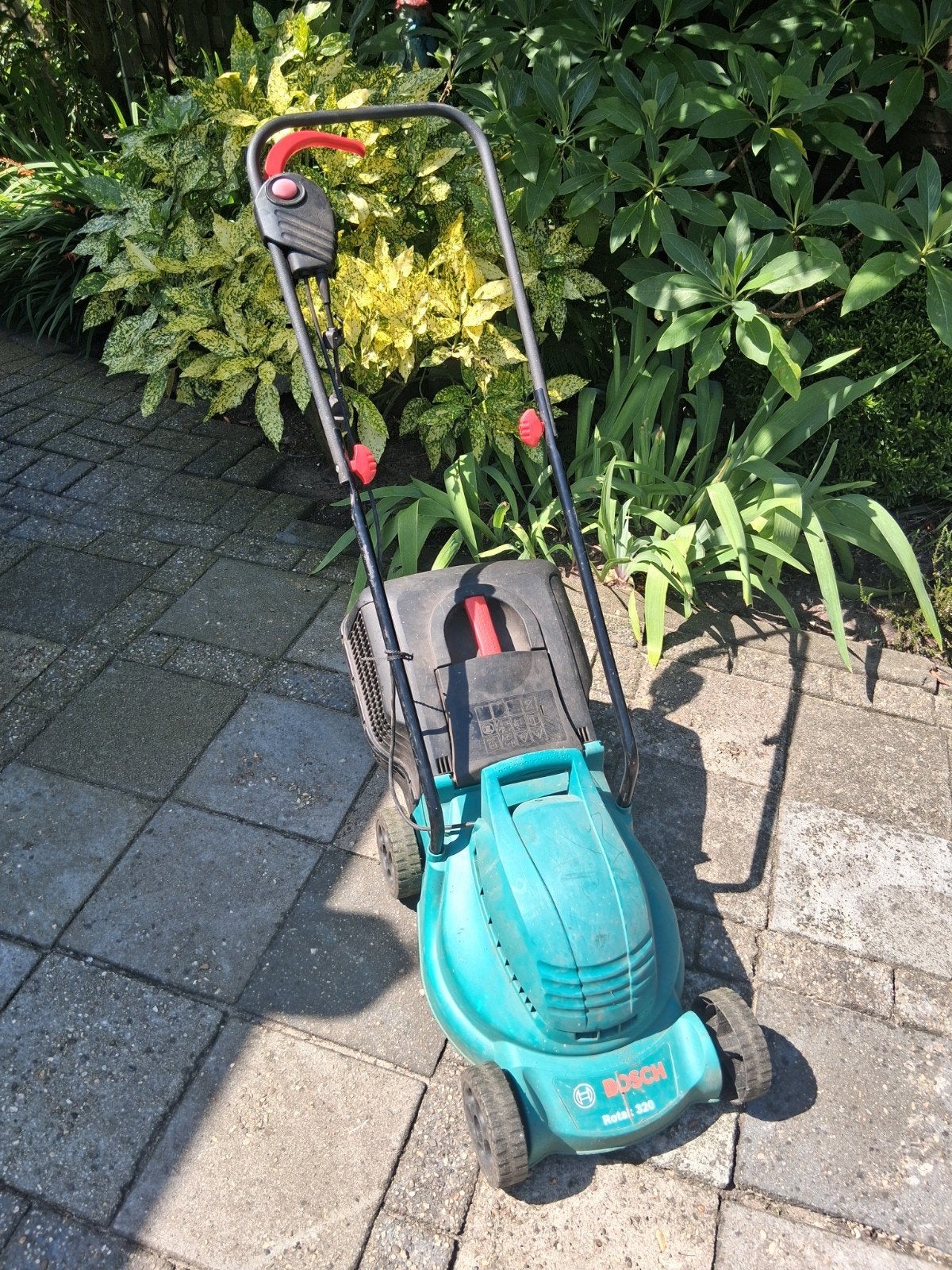 2 grasmaaiers te koop bosch, Tuin en Terras, Grasmaaiers, Ophalen