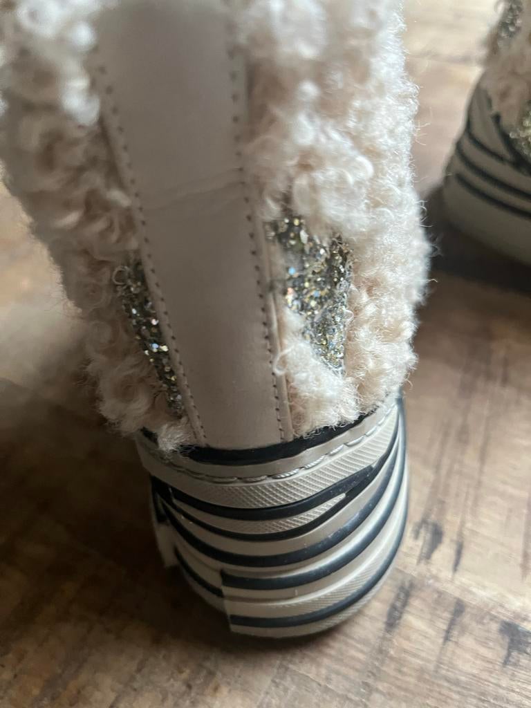 Rebecca White sneakers maat 39 - Nieuw, Kleding | Dames, Schoenen, Ophalen of Verzenden, Nieuw, Wit, Sneakers of Gympen