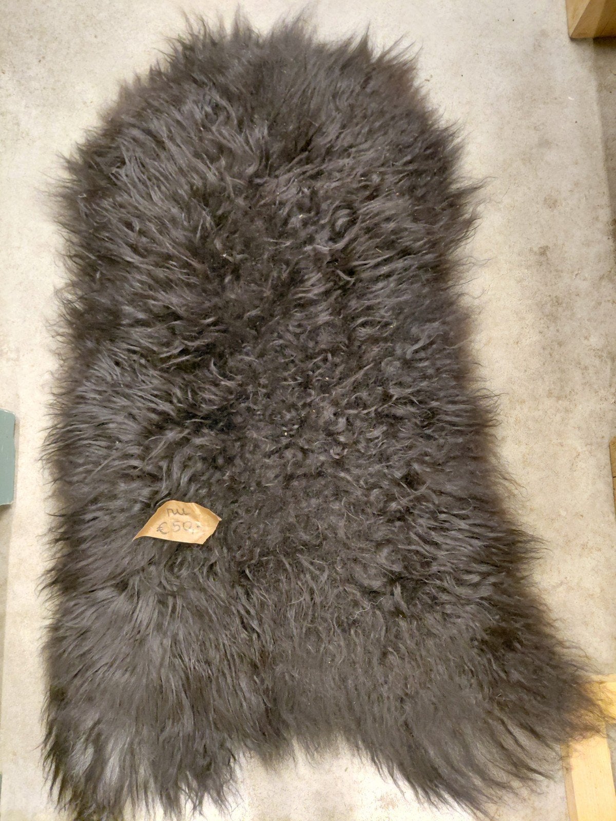 Zwarte IJslandse schapenvacht - 100x40 cm, Ophalen of Verzenden, Gebruikt, Zwart, Natuurlijk materiaal