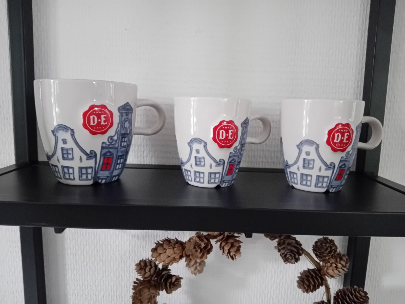 2 senseo kopjes en een koffiebeker, Ophalen, Zo goed als nieuw, Overige stijlen, Kop(pen) en/of Schotel(s)
